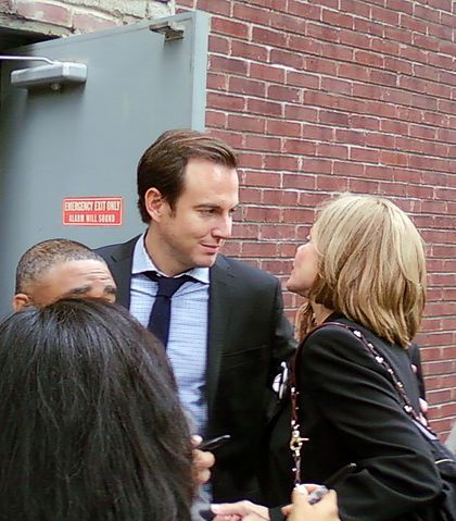 will arnett wig